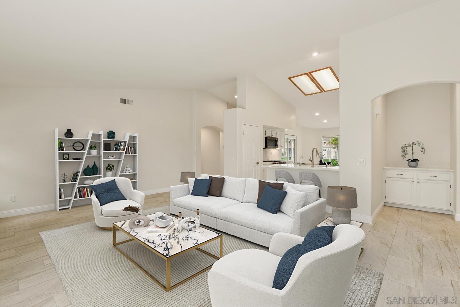 329 Del Flora St
