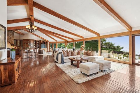 912  Newkirk Dr La Jolla CA 92037