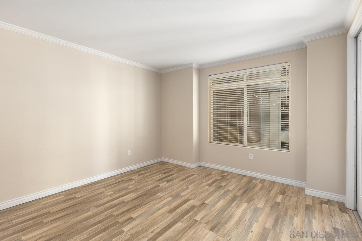 4165  Executive Dr Unit  F208