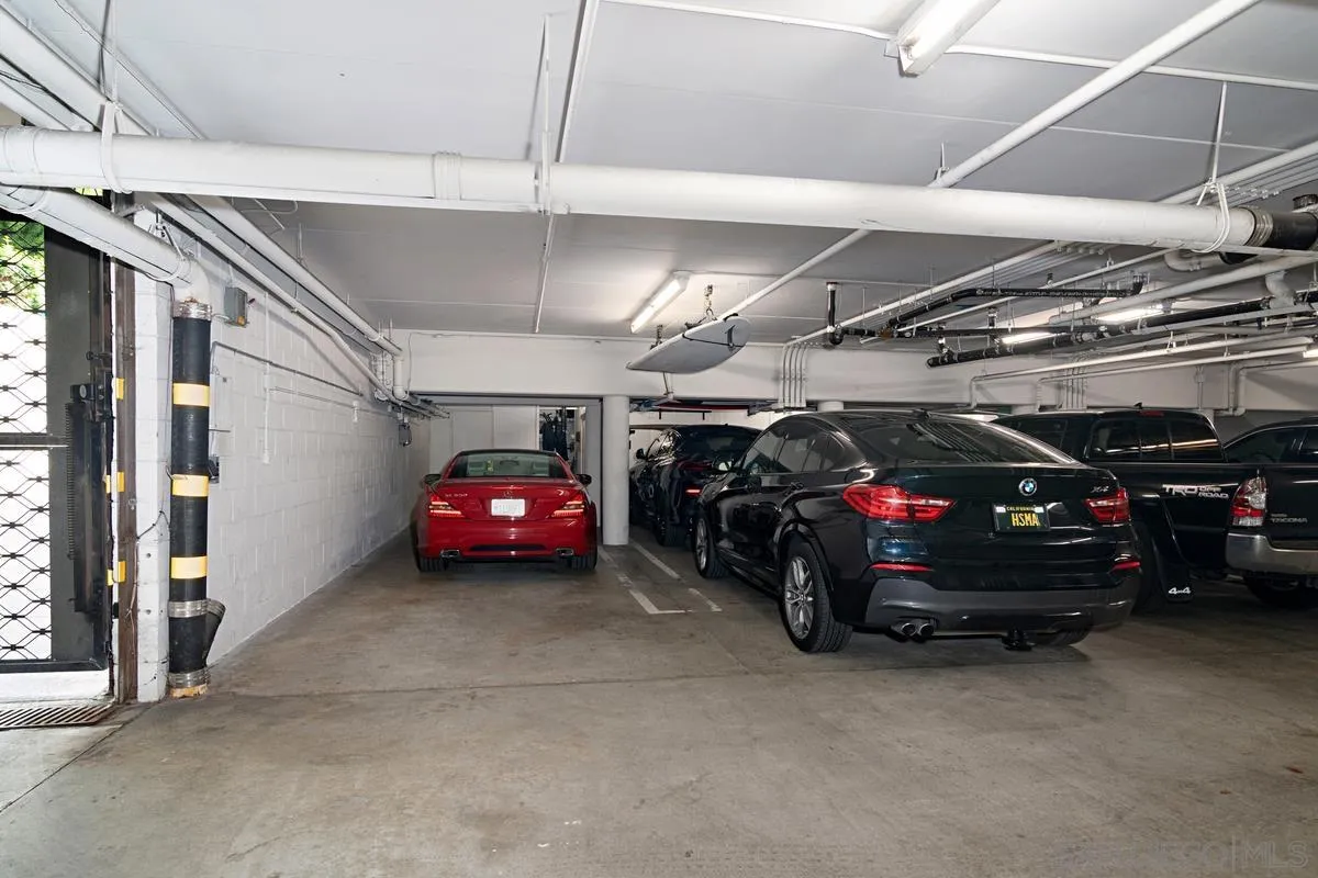 San Diego, California 92109, United States, 3 Bedrooms Bedrooms, ,3 BathroomsBathrooms,Residential,Active,20447