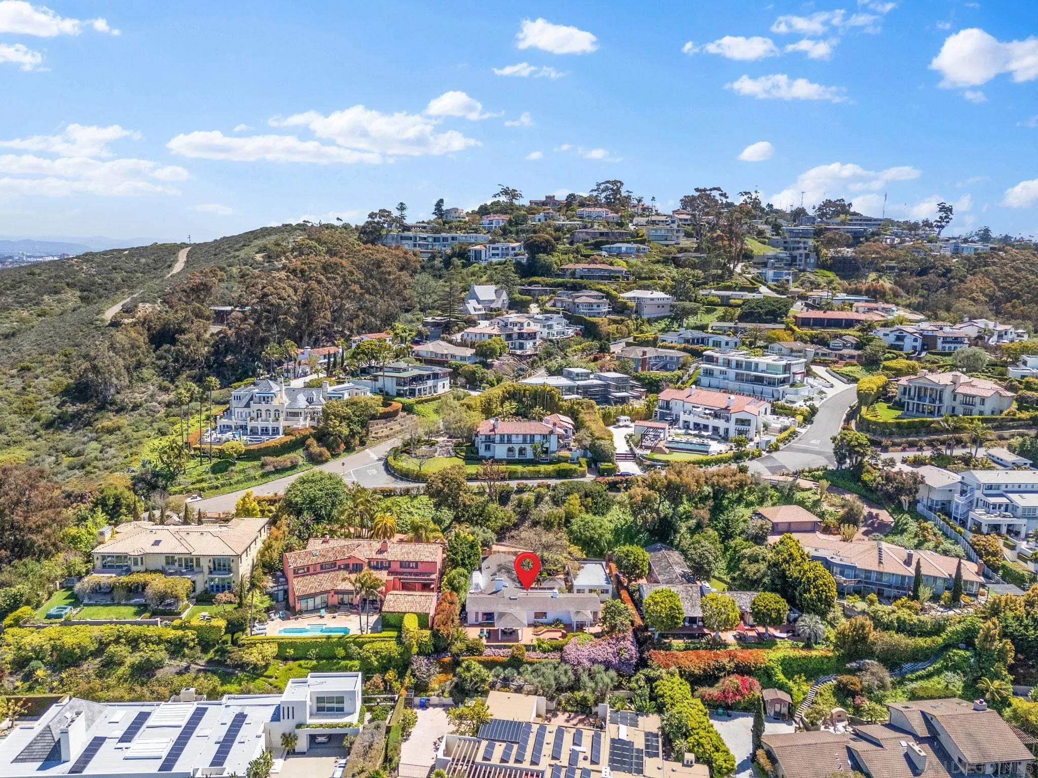 La Jolla, California 92037, United States, 3 Bedrooms Bedrooms, ,3 BathroomsBathrooms,Residential,Pending,112849