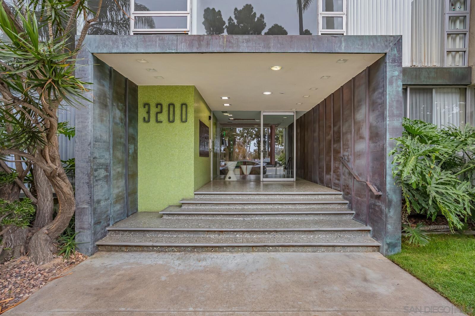 3200 6th Avenue 307