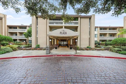 1855 Diamond St Unit 301, San Diego, CA 92109 - #: 250023093