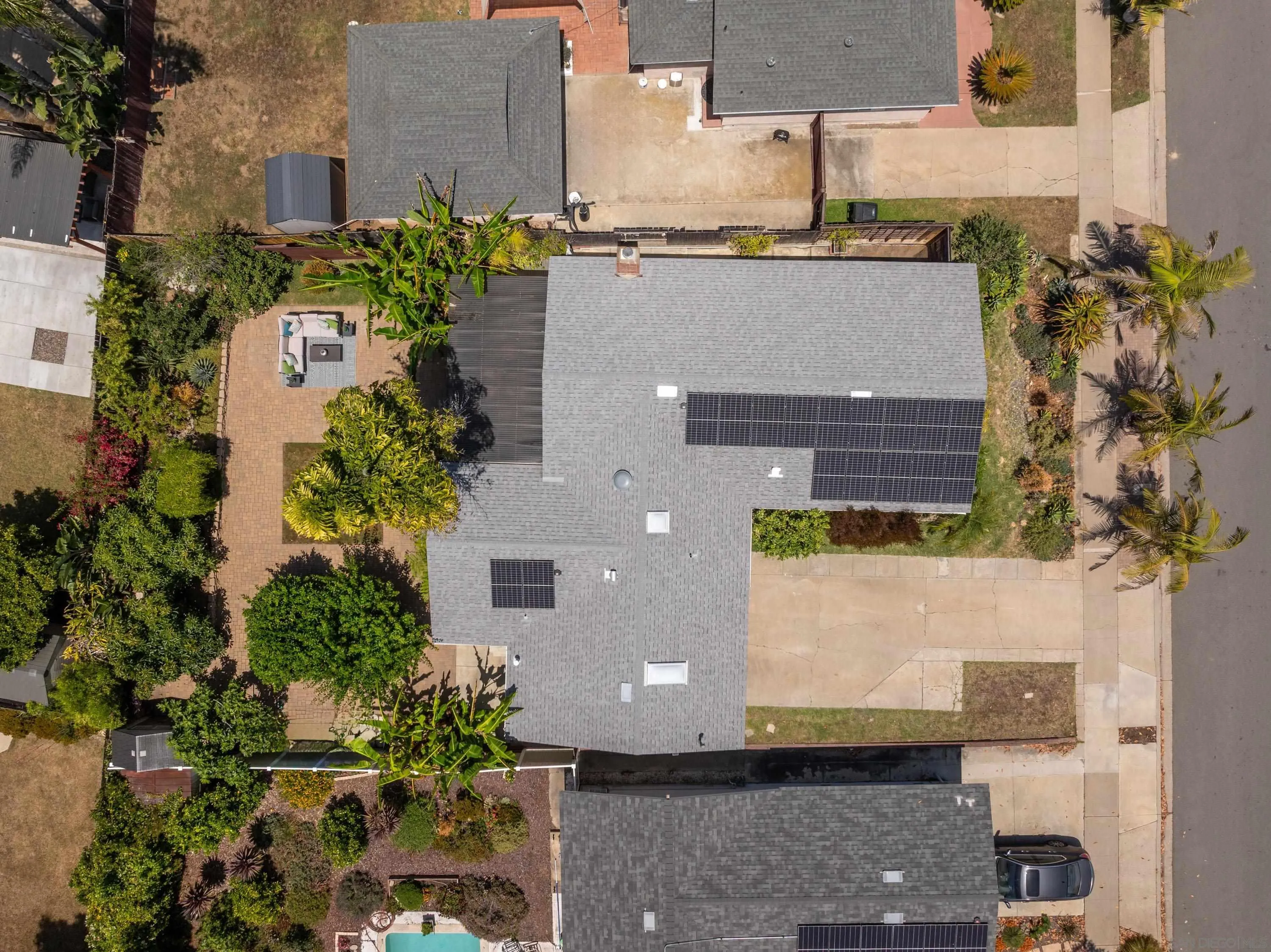 San Diego, California 92117, United States, 3 Bedrooms Bedrooms, ,2 BathroomsBathrooms,Residential,Active,160505