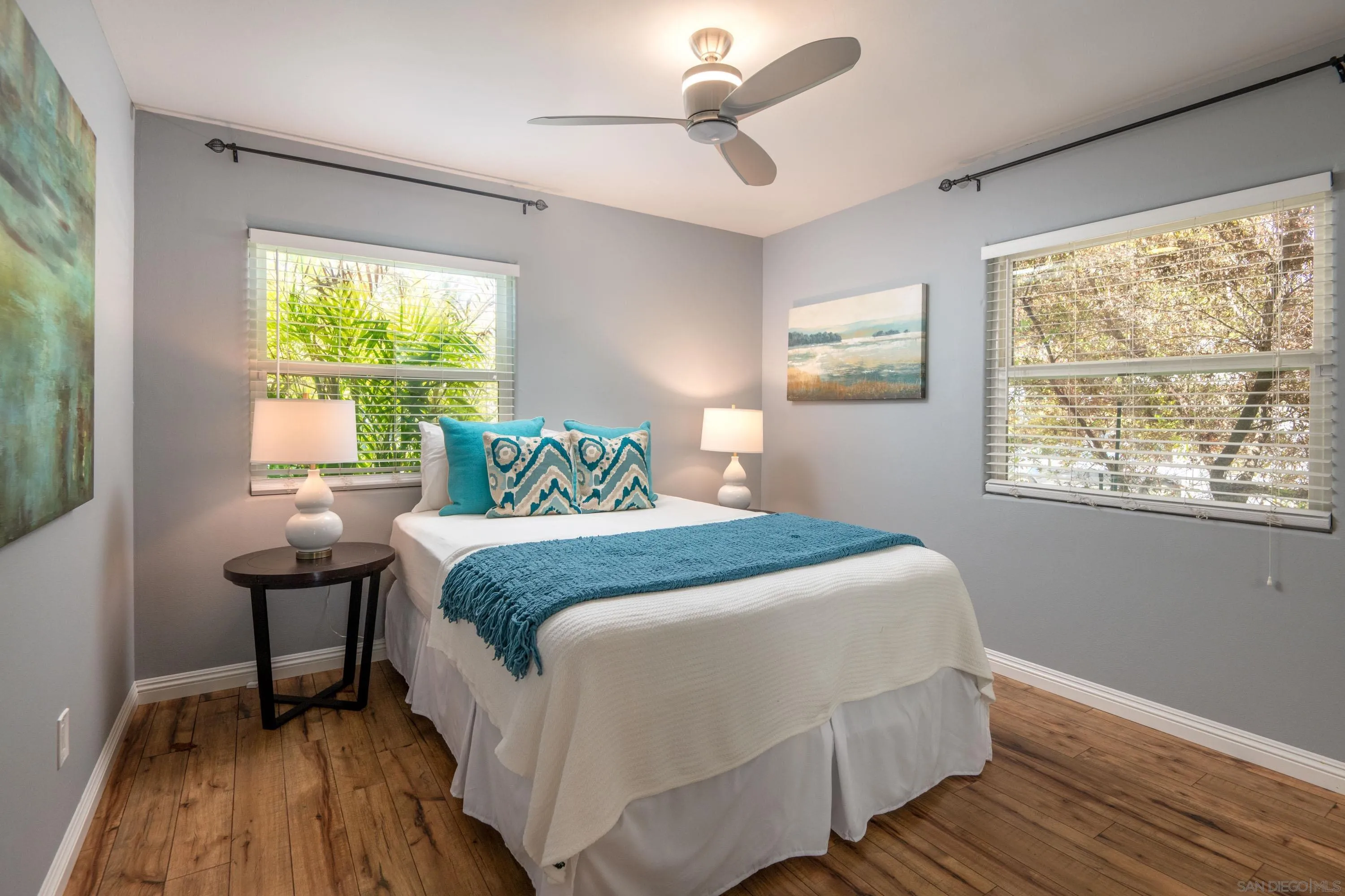 San Diego, California 92117, United States, 3 Bedrooms Bedrooms, ,2 BathroomsBathrooms,Residential,Active,160505