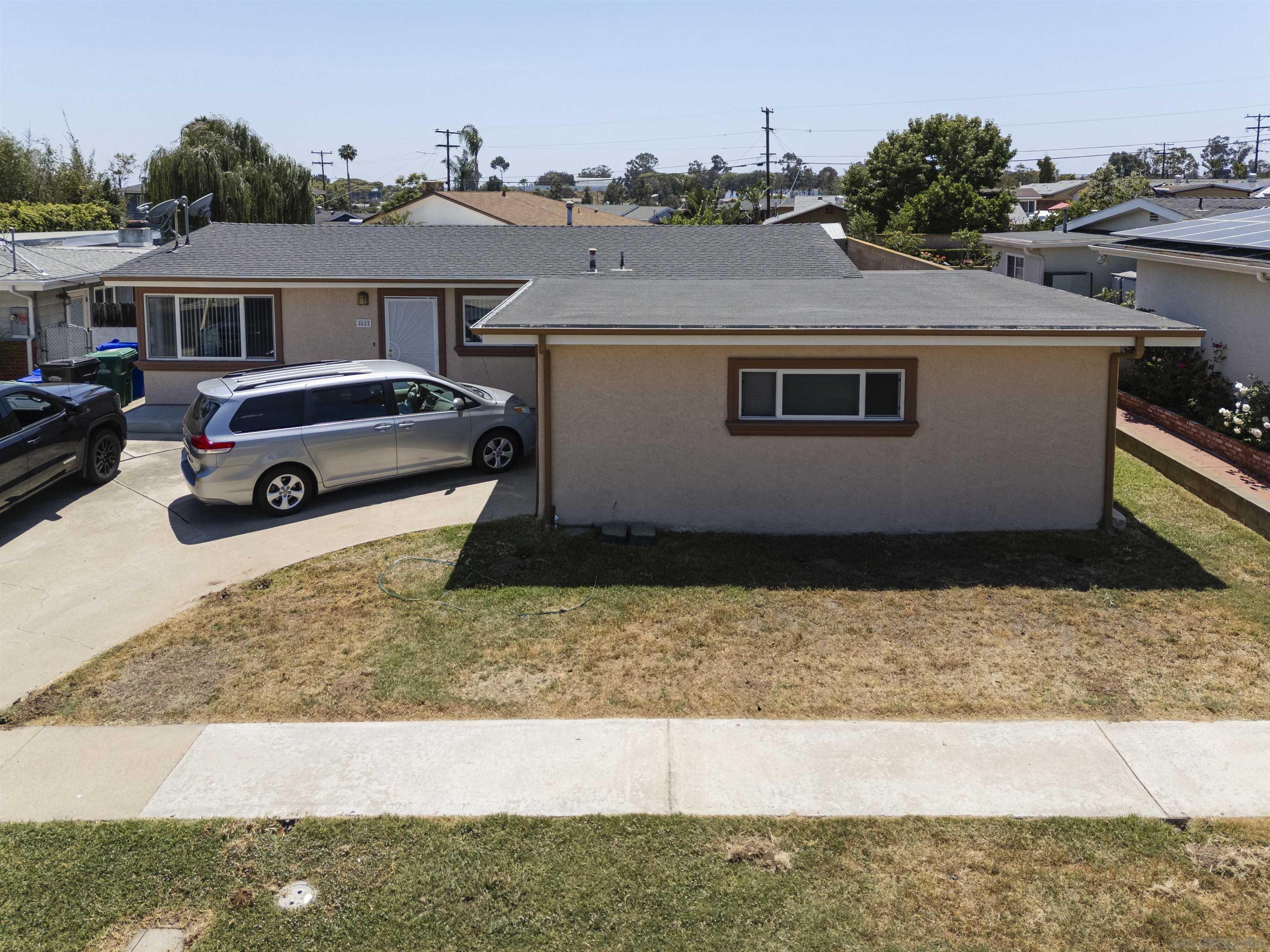 2622 Meadow Lark Dr