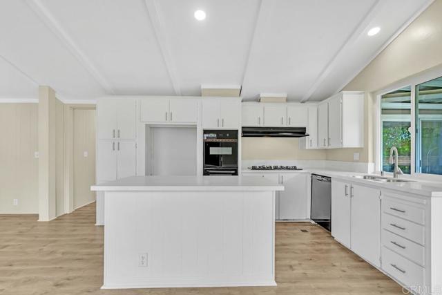 9255 N Magnolia