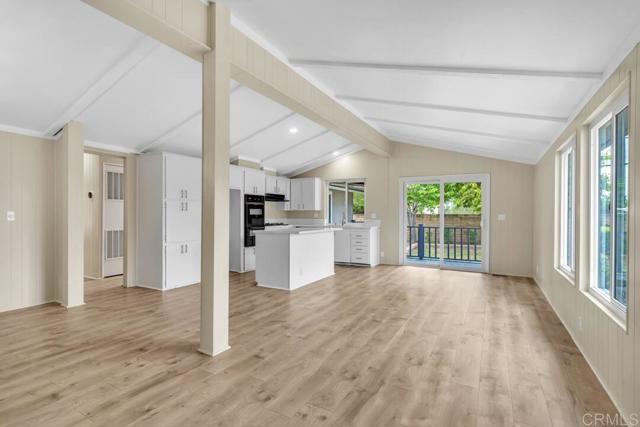 9255 N Magnolia