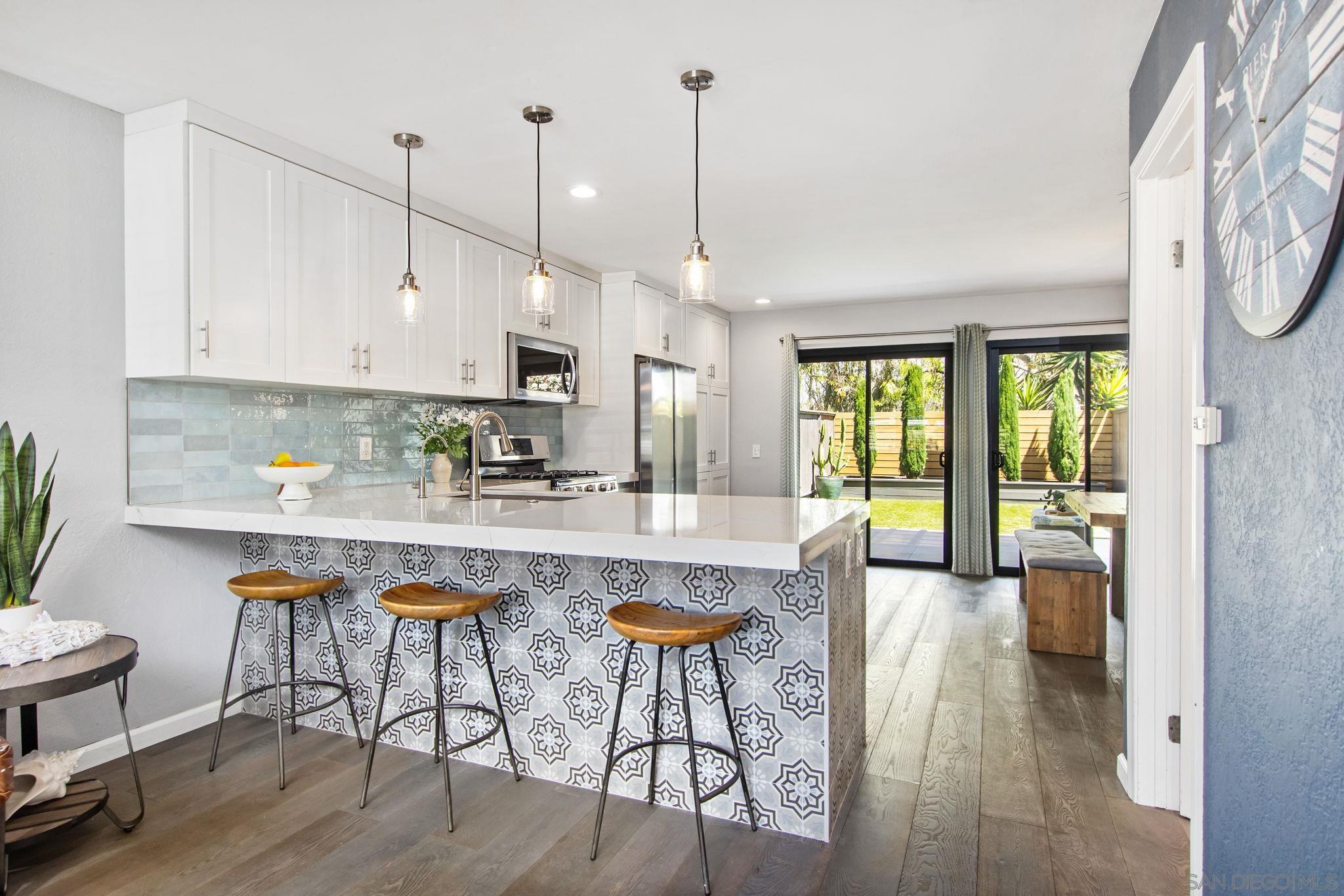 2547 Ocean Cove Dr