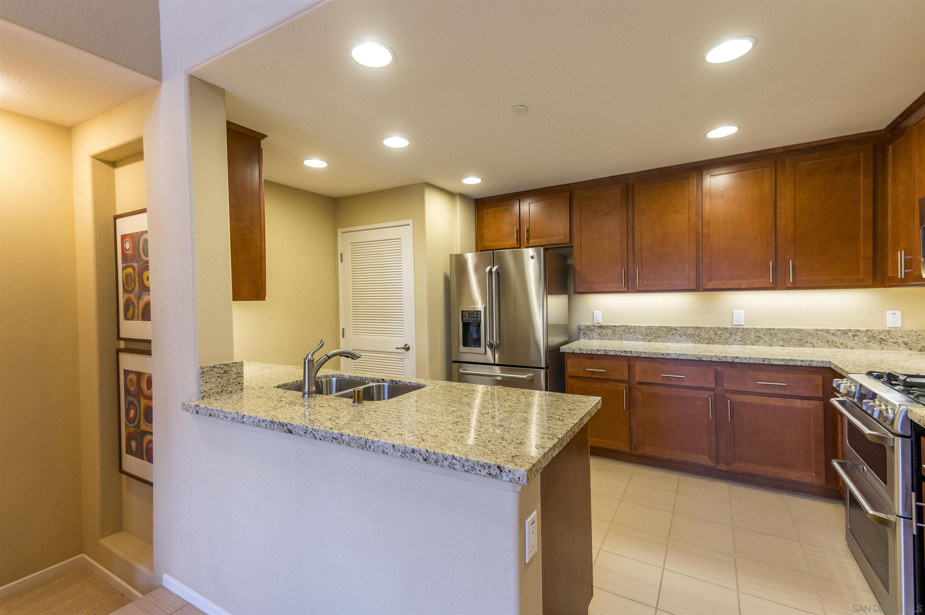 11125 Taloncrest Way 6