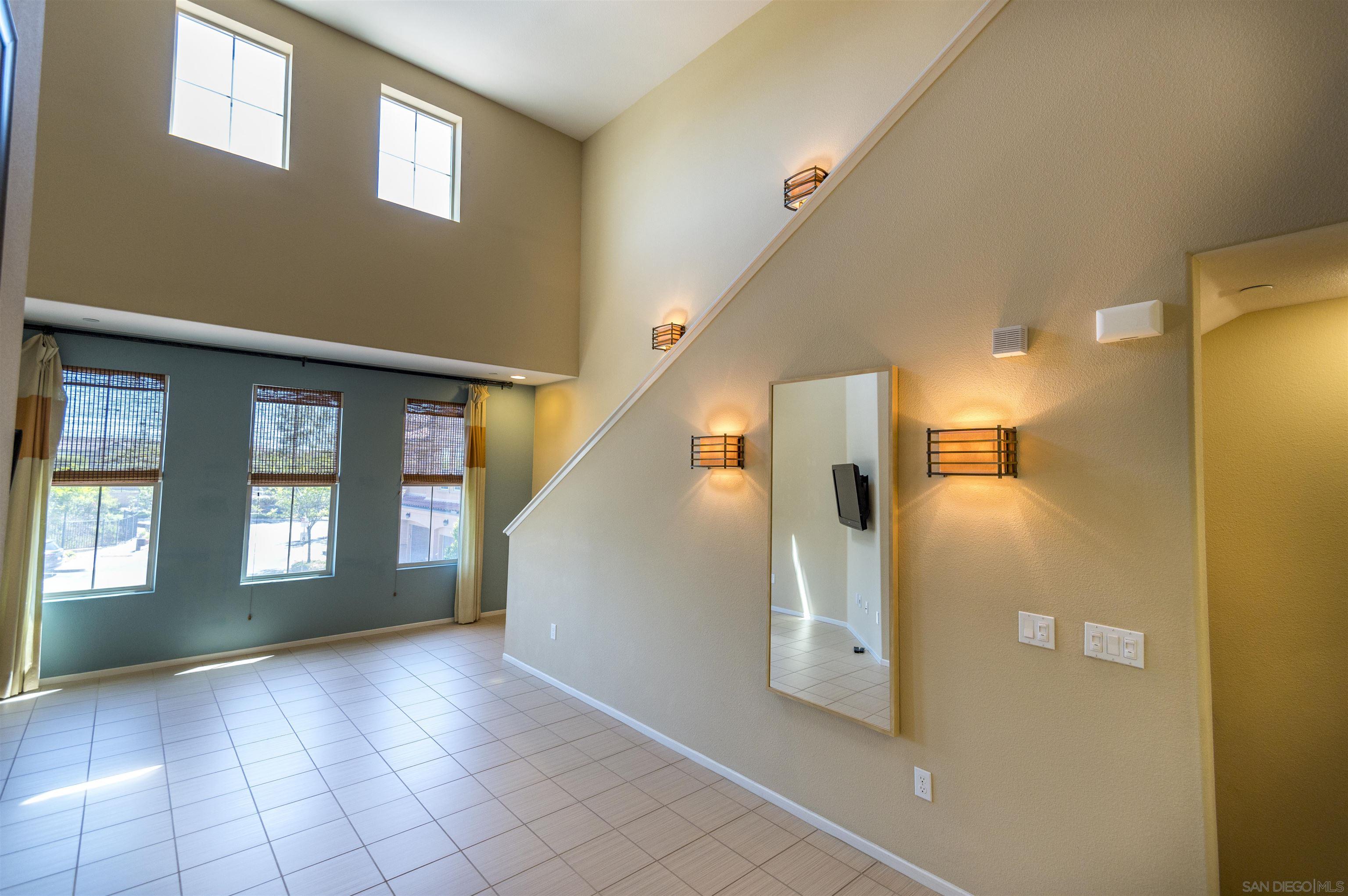 11125 Taloncrest Way 6