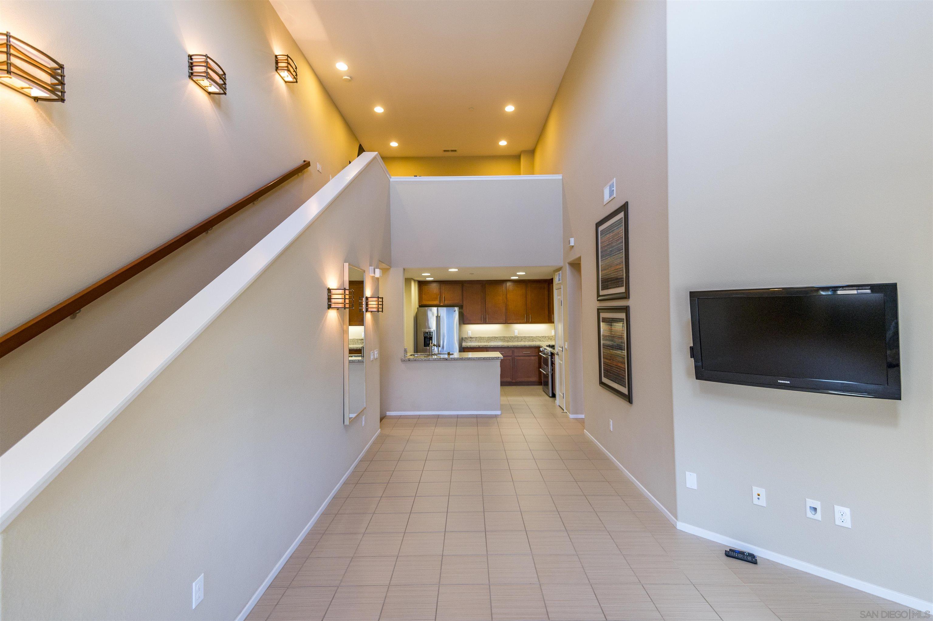 11125 Taloncrest Way 6