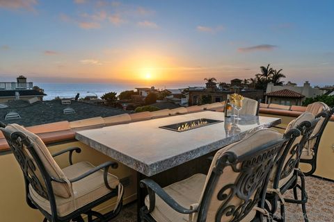 7344  Olivetas Ave La Jolla CA 92037