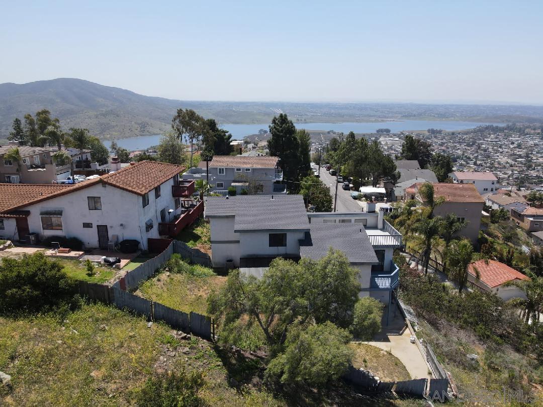 9802 Eucalyptus St.