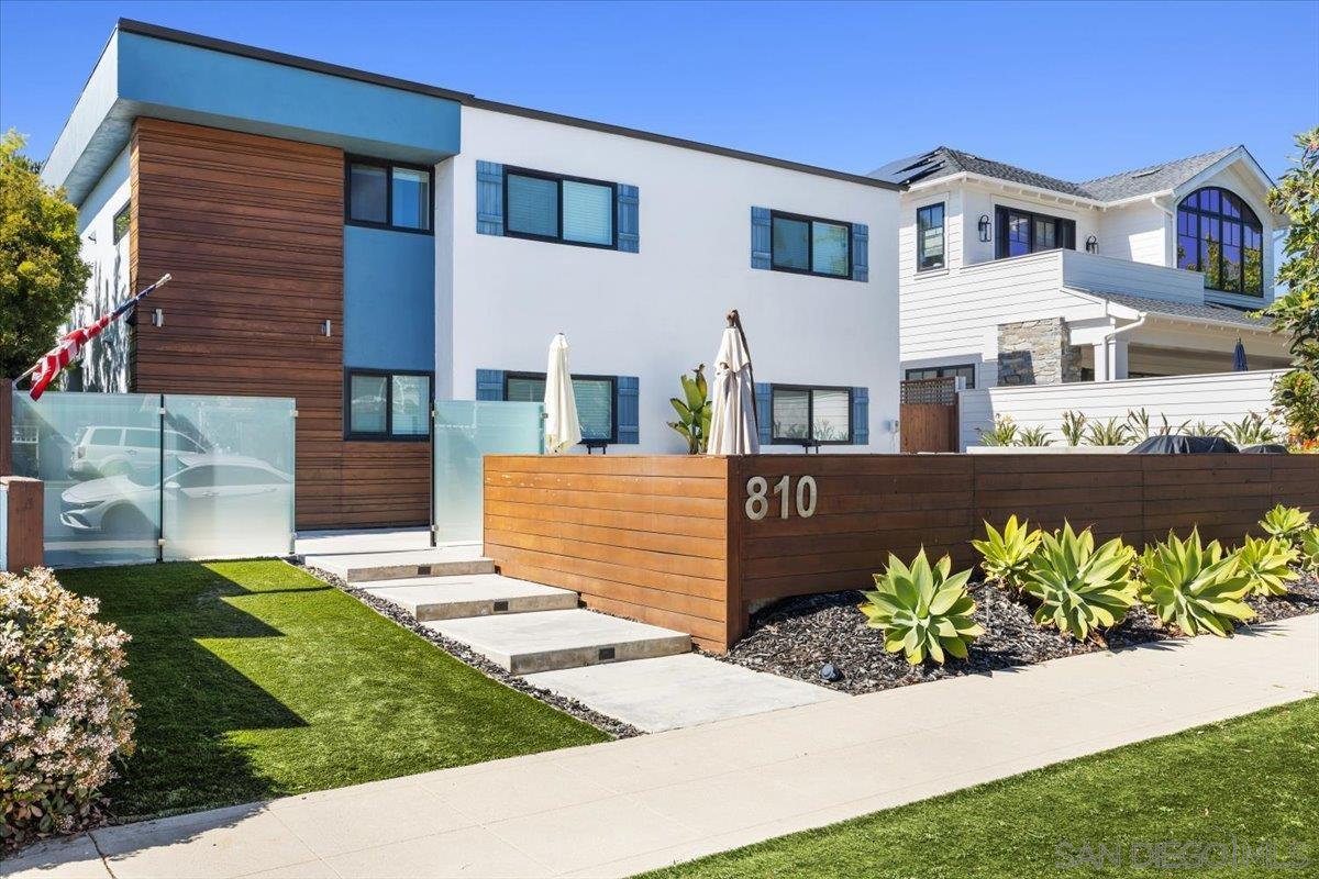 810 G Ave