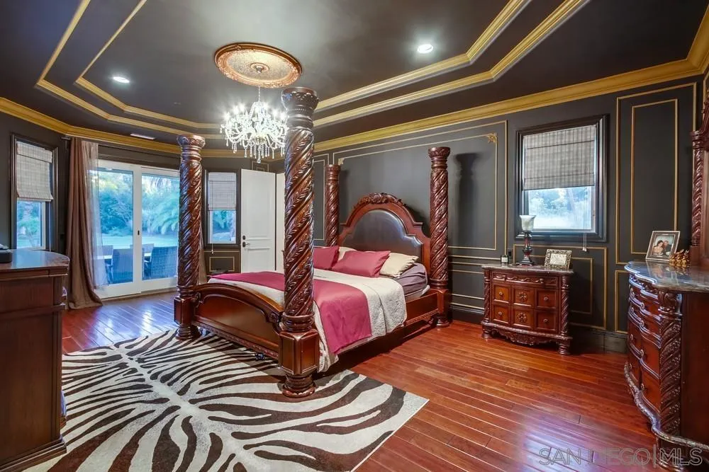 Poway, California 92064, United States, 5 Bedrooms Bedrooms, ,6 BathroomsBathrooms,Residential,Active,95044