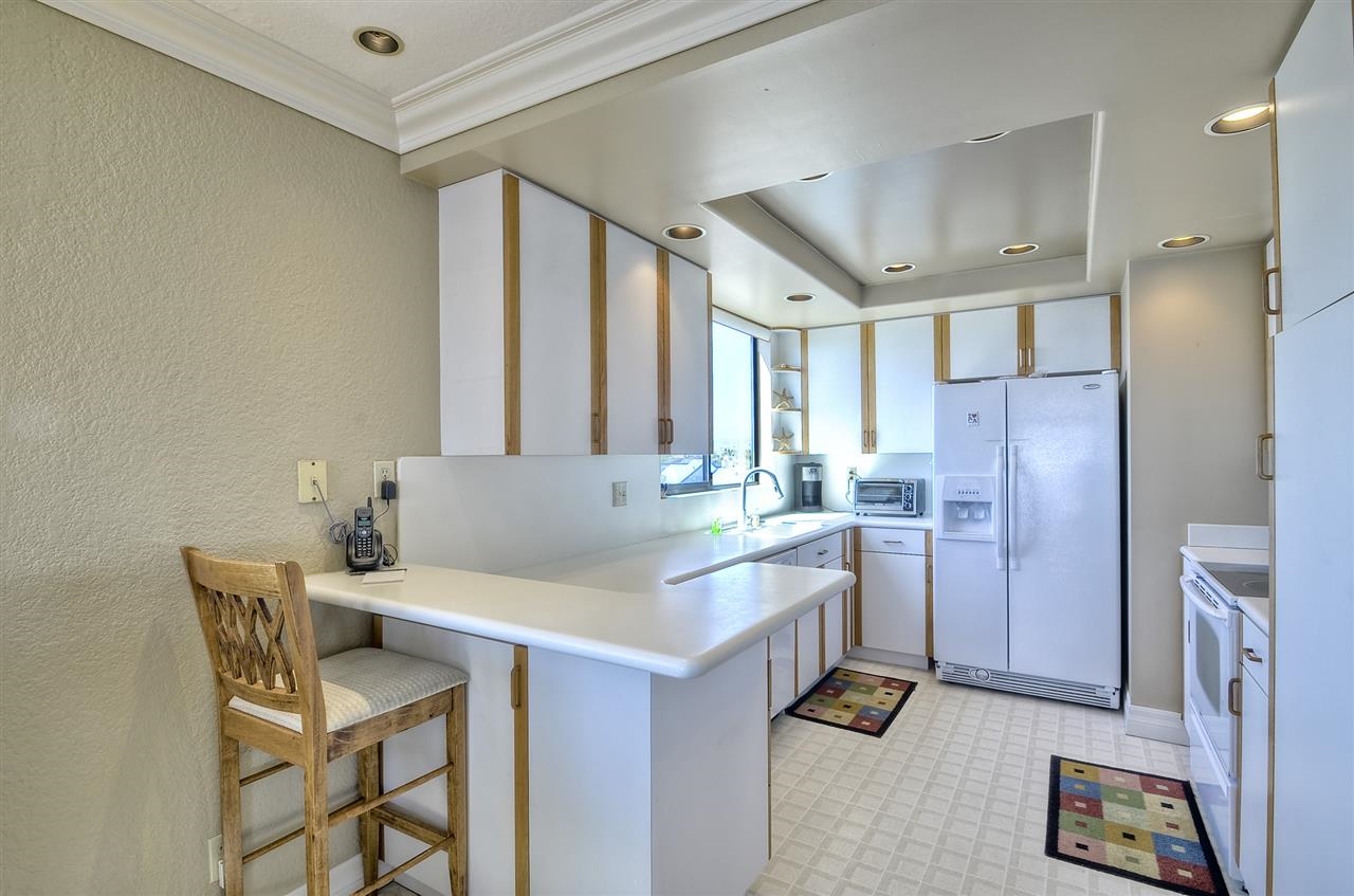 2595 Ocean Front Walk 6