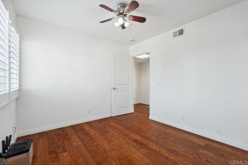 listing image 52