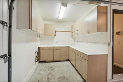 listing image 69