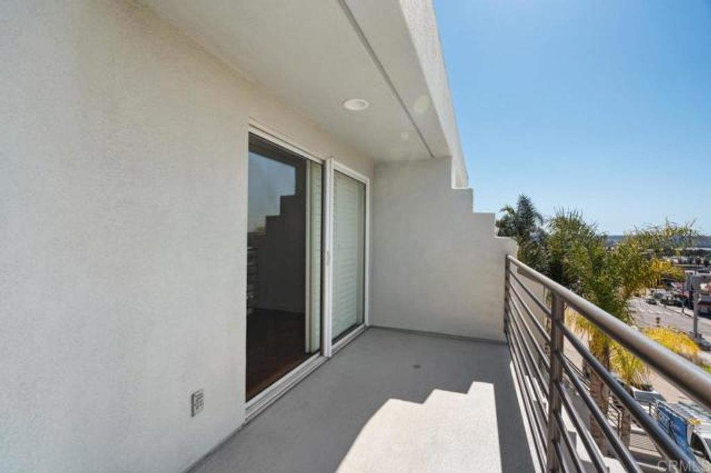 listing image 64