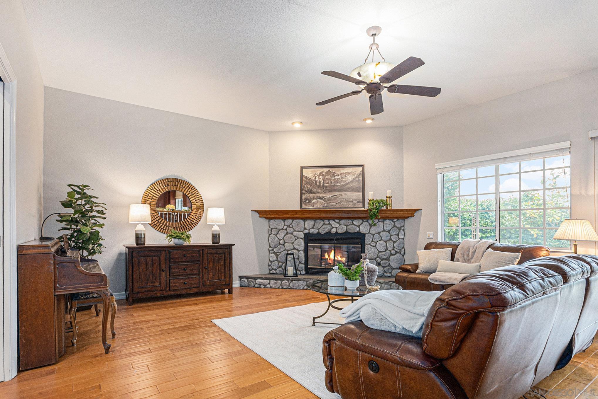 3196 Crystal Court