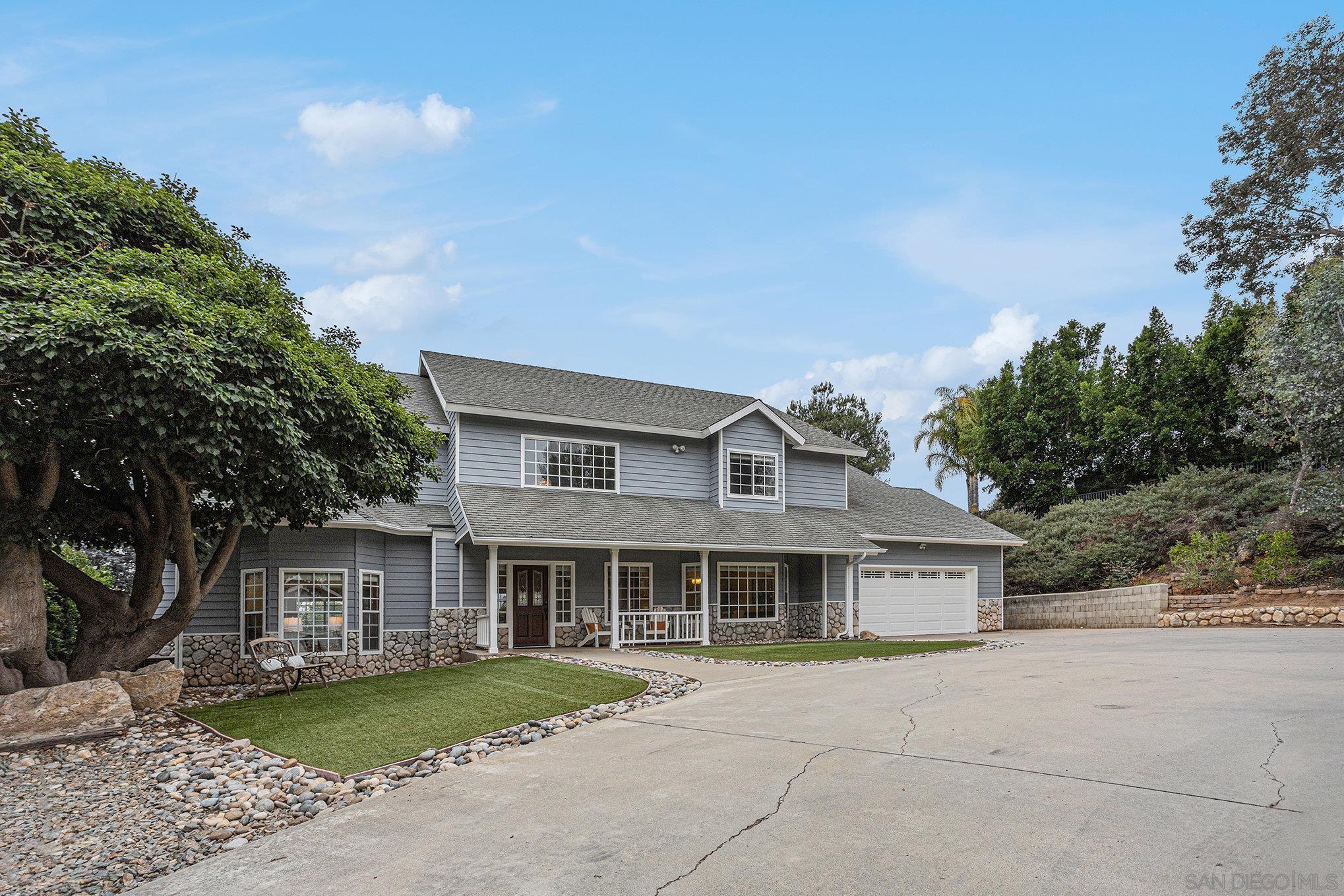 3196 Crystal Court