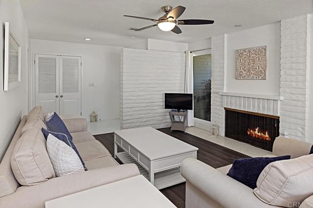 4221 Collwood Lane