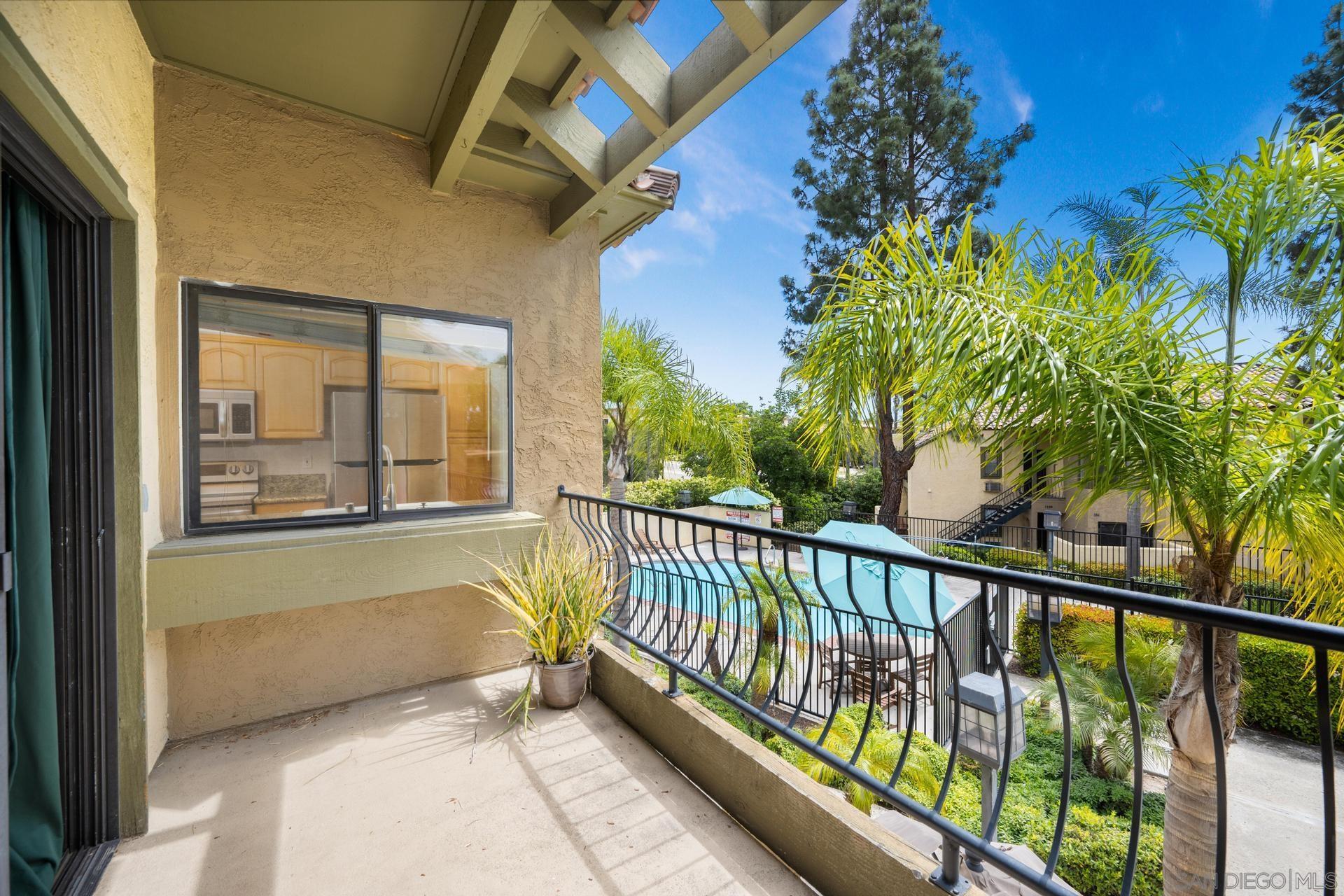 6737 Oakridge Rd 205