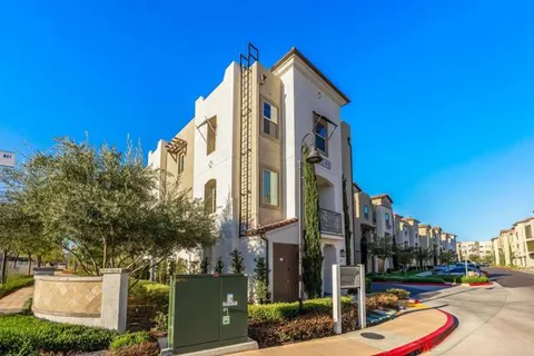 MLS: PTP2501831