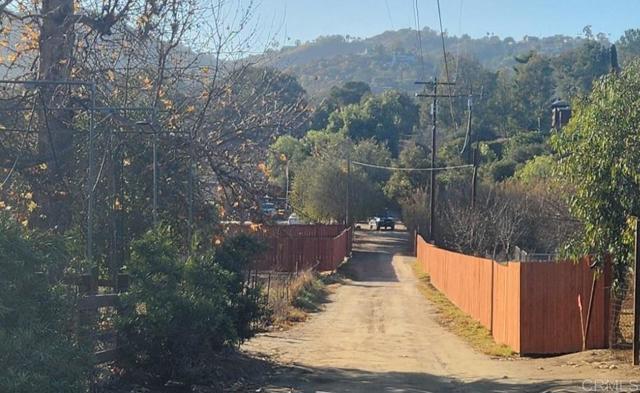 Country Club Dr. - Lot 9