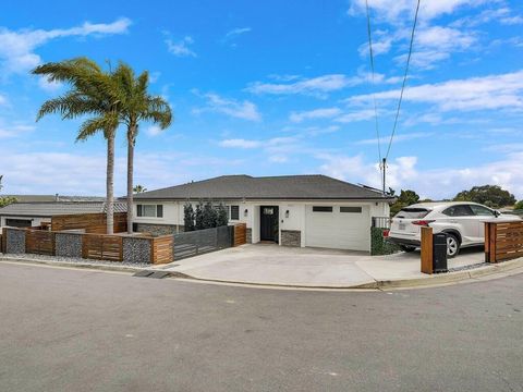 2315  Geranium Street San Diego CA 92109