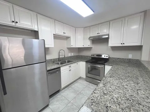 3030 Suncrest Dr Unit 121, San Diego, CA 92116 - #: 250027664