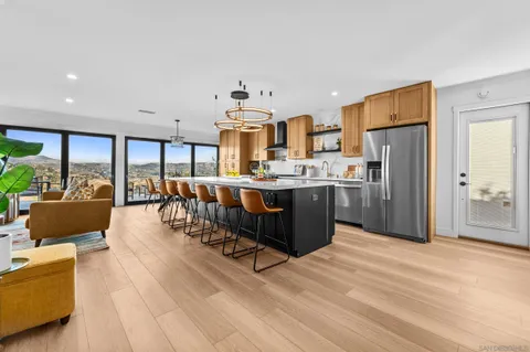 4505 La Cuenta Dr, San Diego, CA 92124 - #: 250023097