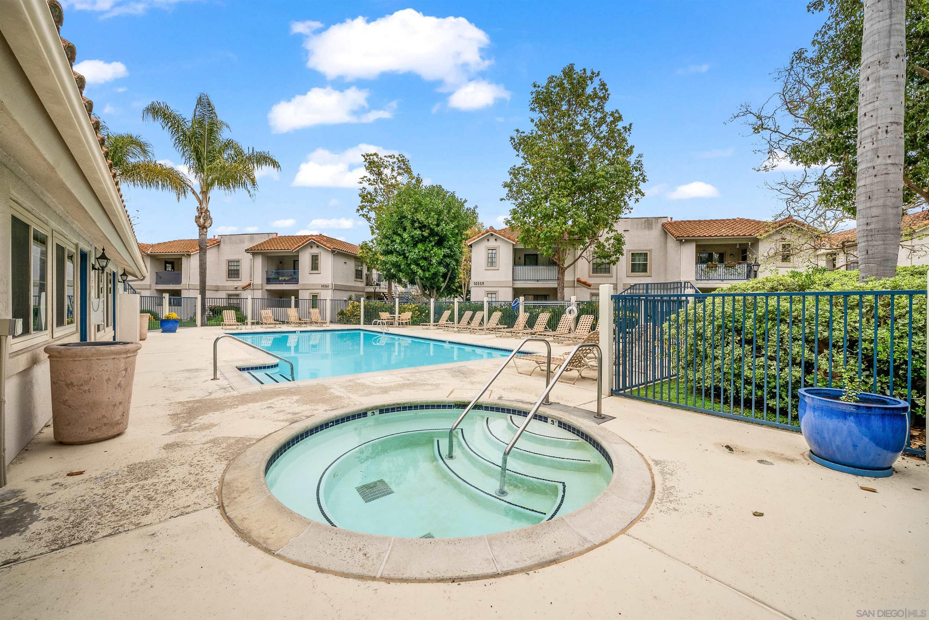 10301 Azuaga St 3