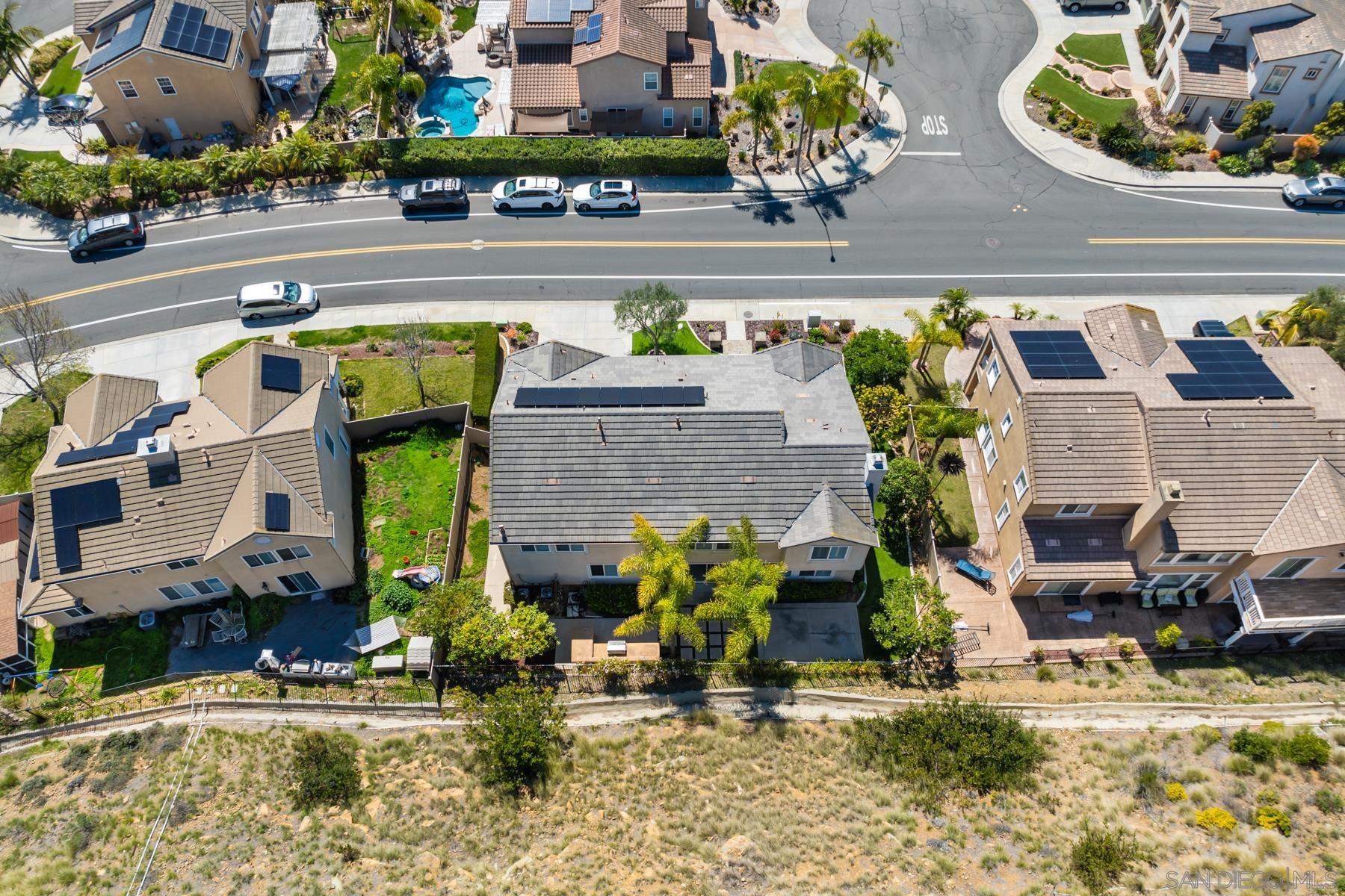 3935 SACRAMENTO DR