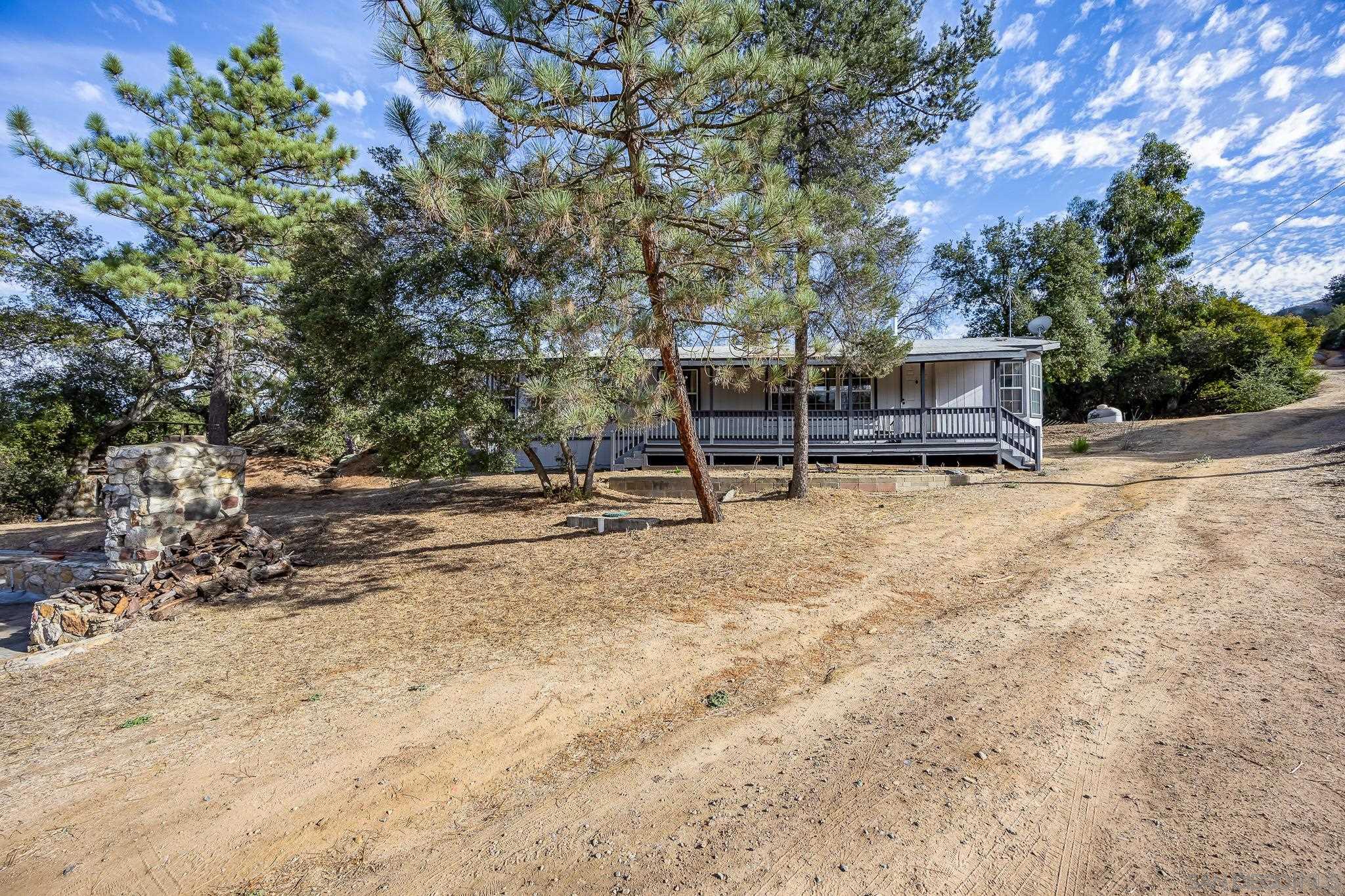 20855 Cinnamon Dr
