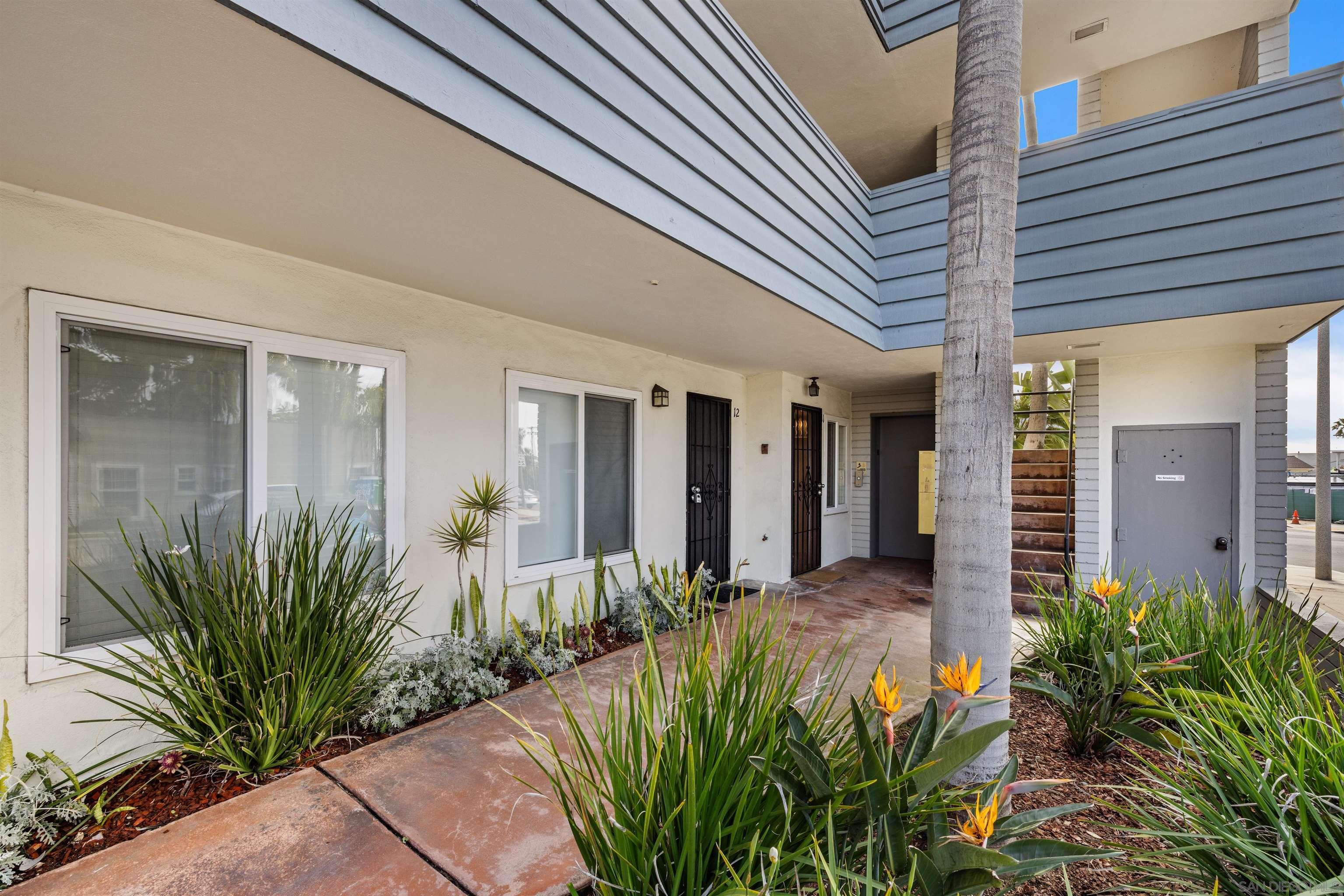 415 Gravilla St 11