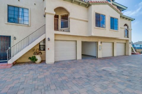 Condominium in Chula Vista CA 575 E Street.jpg