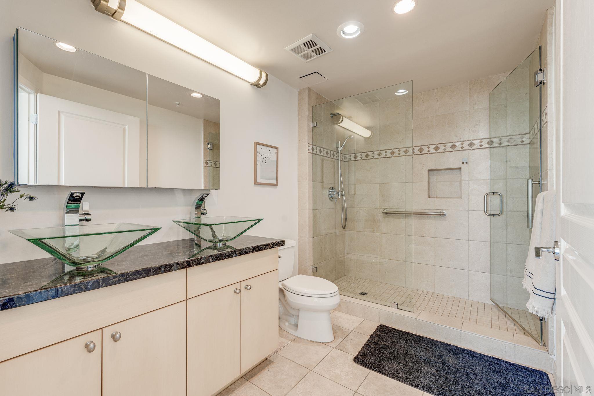 510 1st Ave 901