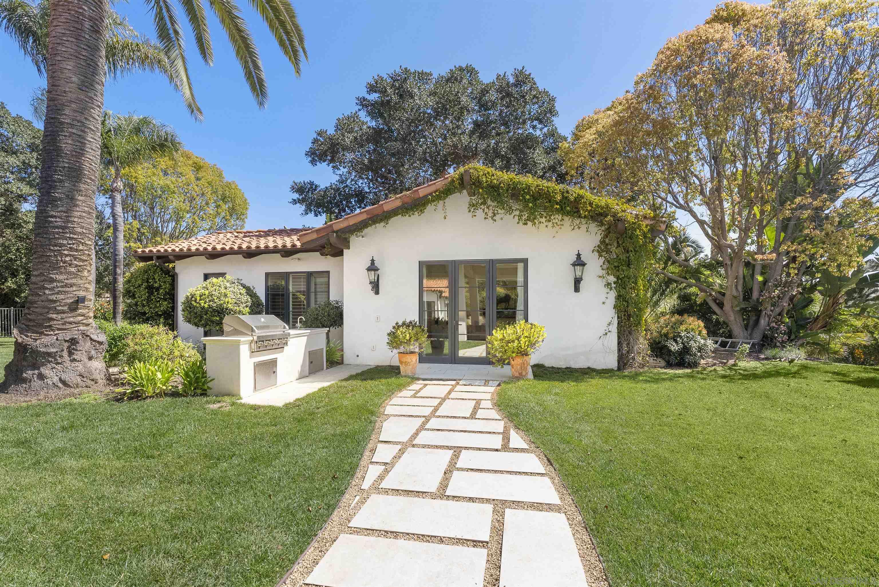 18299 Lago Vista
