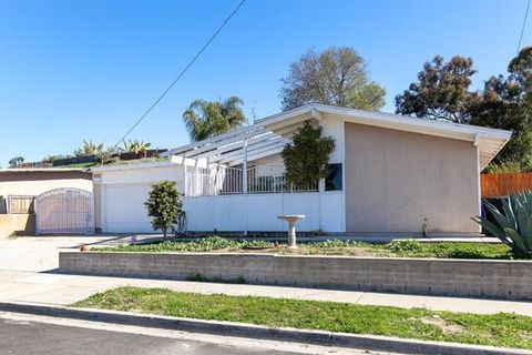 7550 Deville Dr San Diego CA 92114
