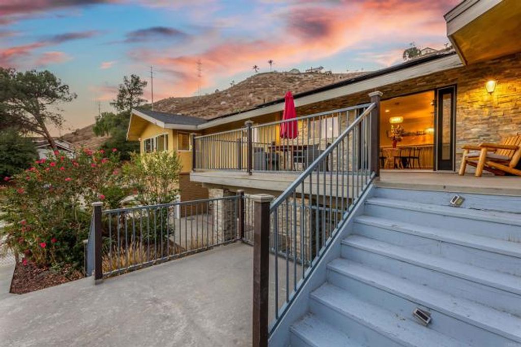 Photo of 2846 Willow Glen Dr, El Cajon, CA 92019 (MLS # PTP2500268)