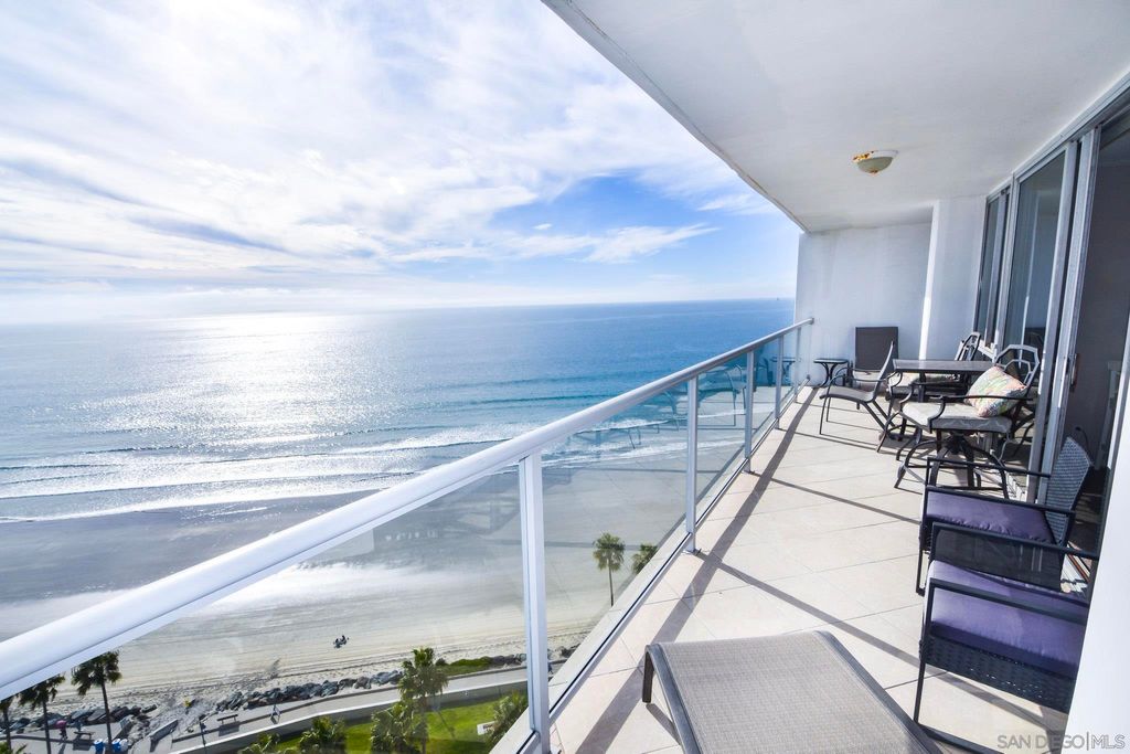 Photo of 1780 Avenida Del Mundo #1508, Coronado, CA 92118 (MLS # 230007931)