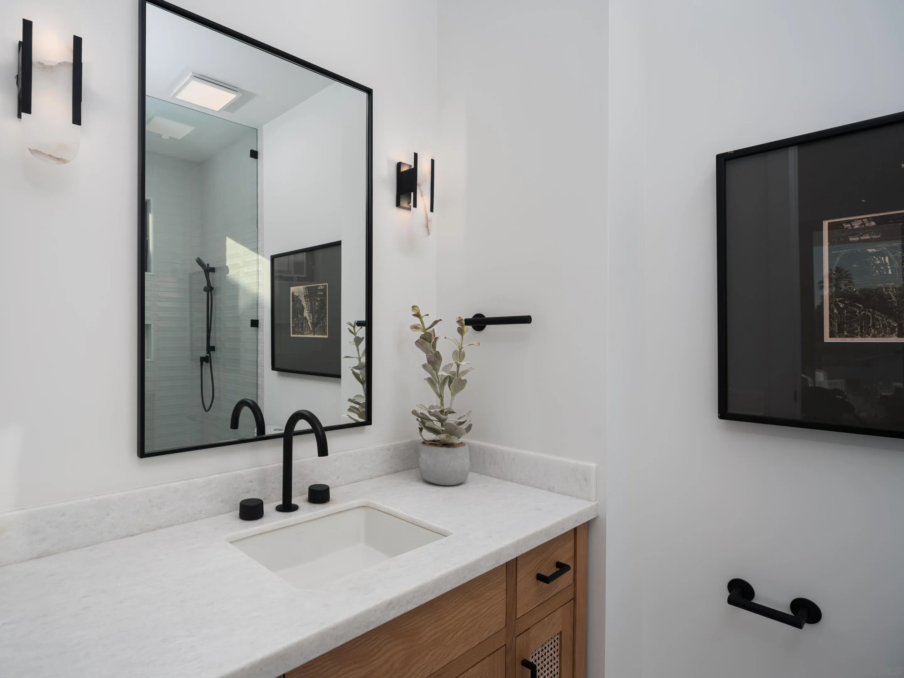 La Jolla, California 92037, United States, 6 Bedrooms Bedrooms, ,7 BathroomsBathrooms,Residential,Pending,36636