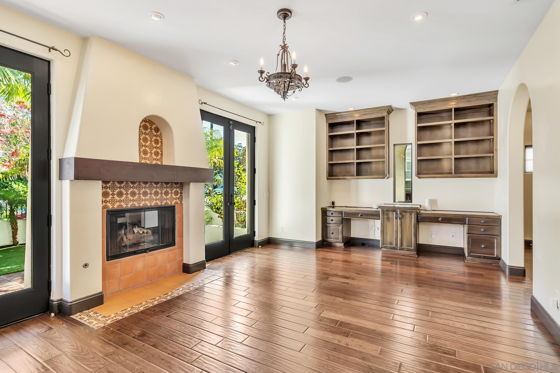 258 H Ave