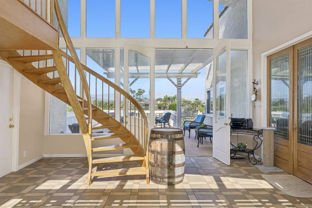 3016 Alta Vista Dr