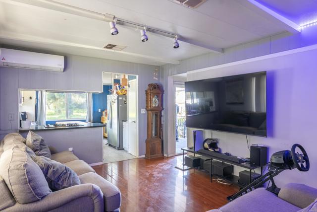 2003 Bayview Heights