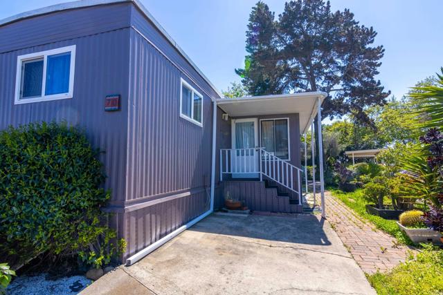 2003 Bayview Heights