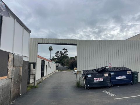 7841 El Cajon Blvd La Mesa CA 91942