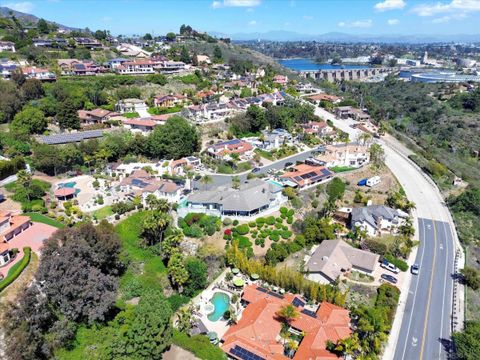 6727  Cavite Ct. San Diego CA 92120